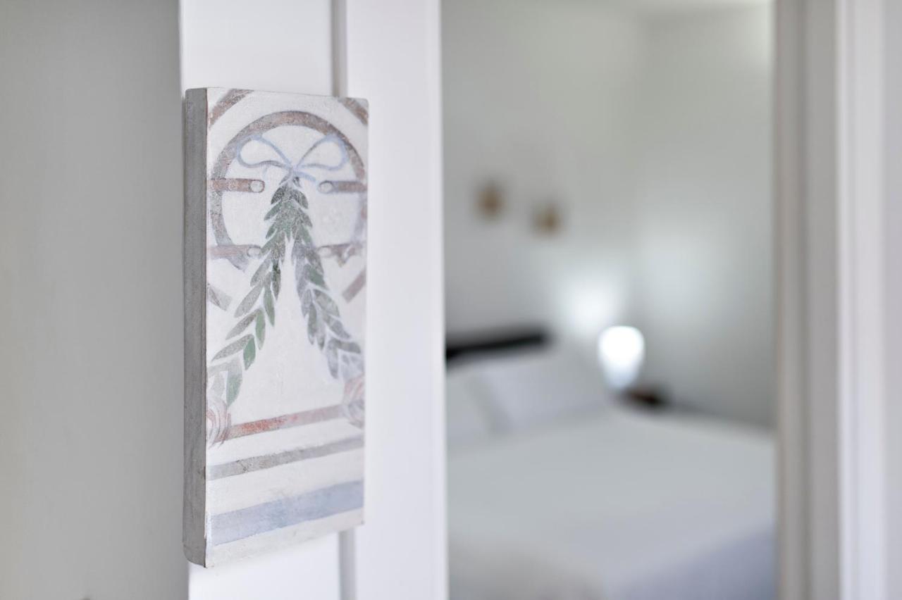 Casa Di Lo Suites Лече Екстериор снимка