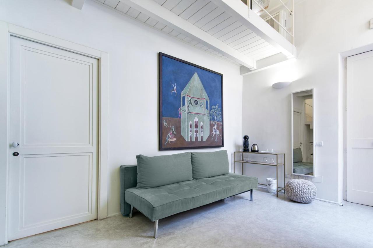 Casa Di Lo Suites Лече Екстериор снимка